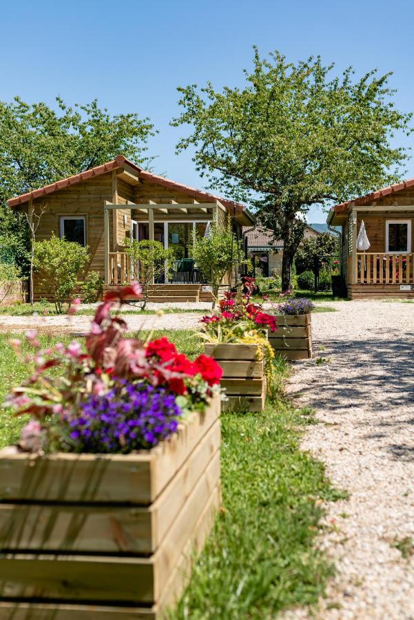 Les Minis Homes Du Bugey - Eco-Lodge Nature ,Un Refuge En Hyper Centre Amberieu-en-Bugey Exterior photo